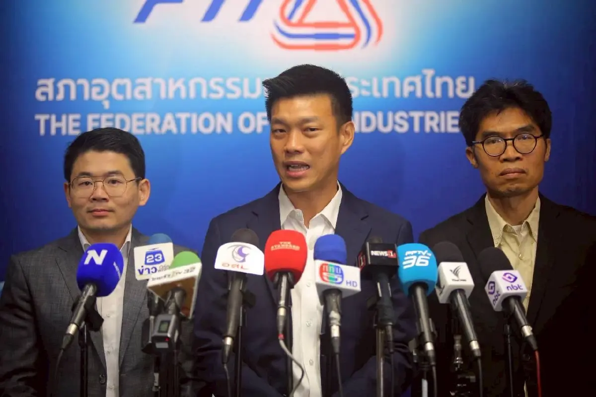 “เท้ง ณัฐพงษ์” พร้อมเดินหน้า ขับเคลื่อนเศรษฐกิจ ทันทีหากได้เป็นรัฐบาล