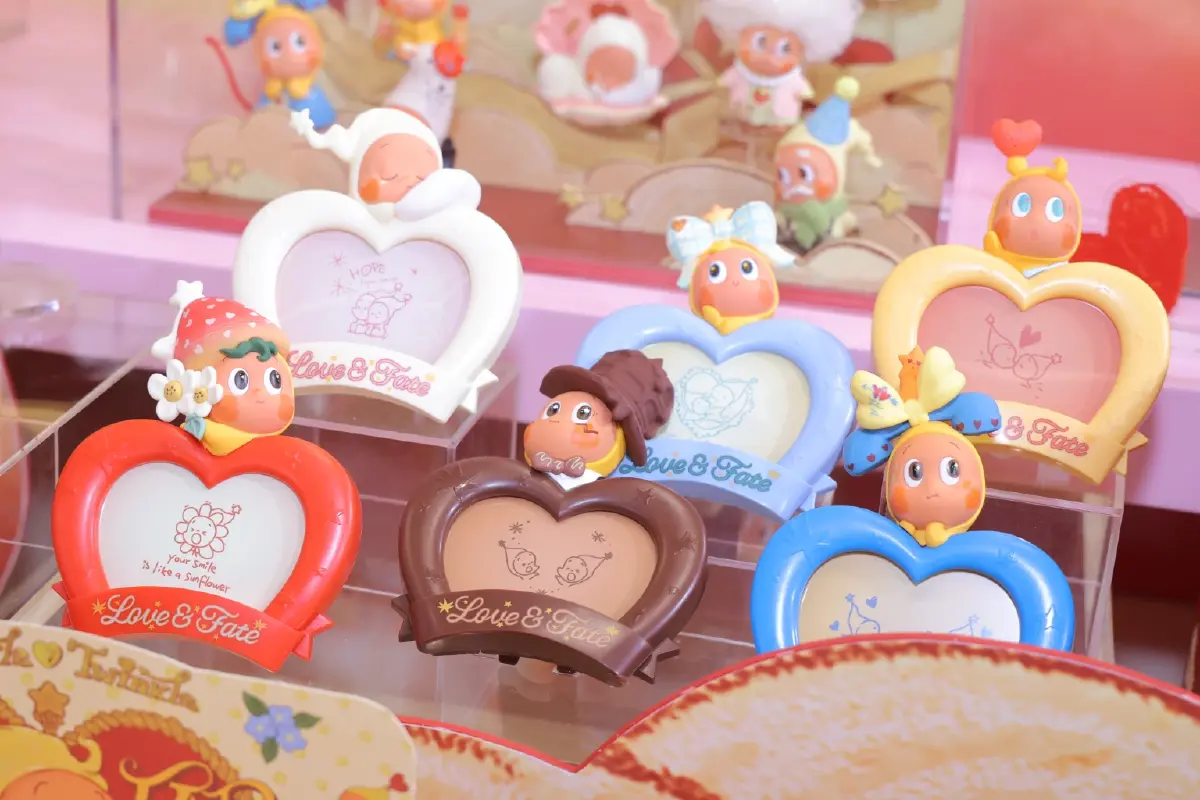 ครั้งแรกในไทย! POP MART เปิดตัวอาร์ตทอยระดับโลก TWINKLE TWINKLE