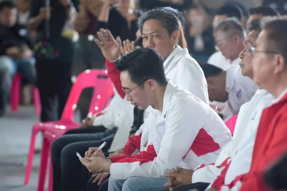 พรรคเพื่อไทย เดินหน้าปูพรมหาเสียงพื้นที่ภาคกลาง