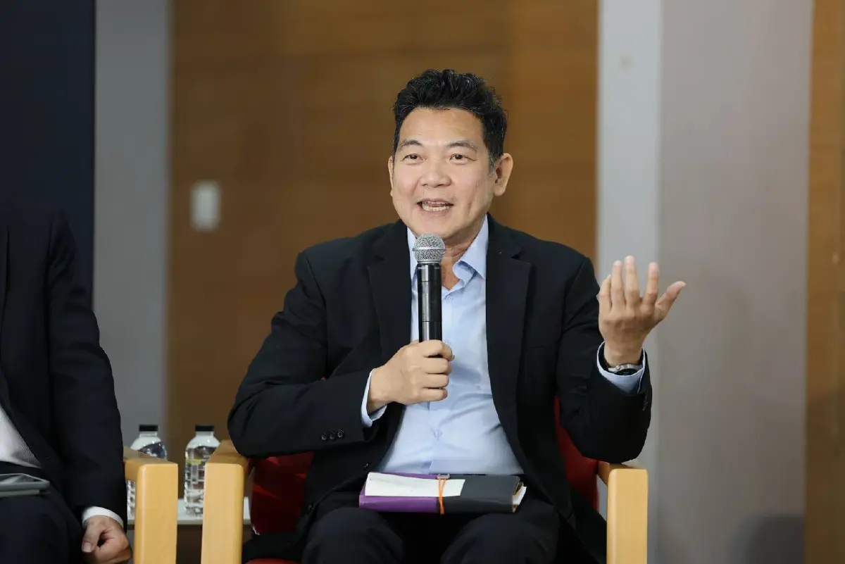 ดร.อาณัติ ลีมัคเดช อาจารย์ประจำภาควิชาการเงิน