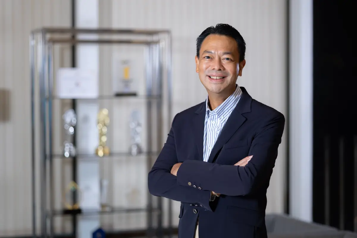 ดร.รักษ์ วรกิจโภคาทร