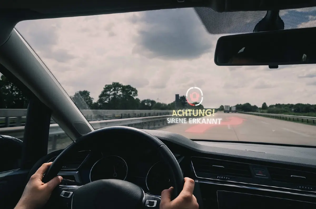 สู่อีกระดับของรถยนต์ไร้คนขับ ระบบตรวจจับเสียงด้วย AI