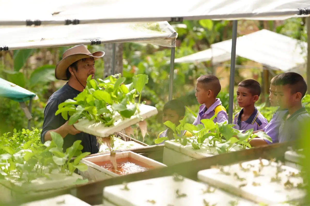 "พยัพ ขันขยัน" จากพนักงานยกกระเป๋า สู่ผู้นำความยั่งยืน พาฮิลตันคว้ารางวัลเอเชีย