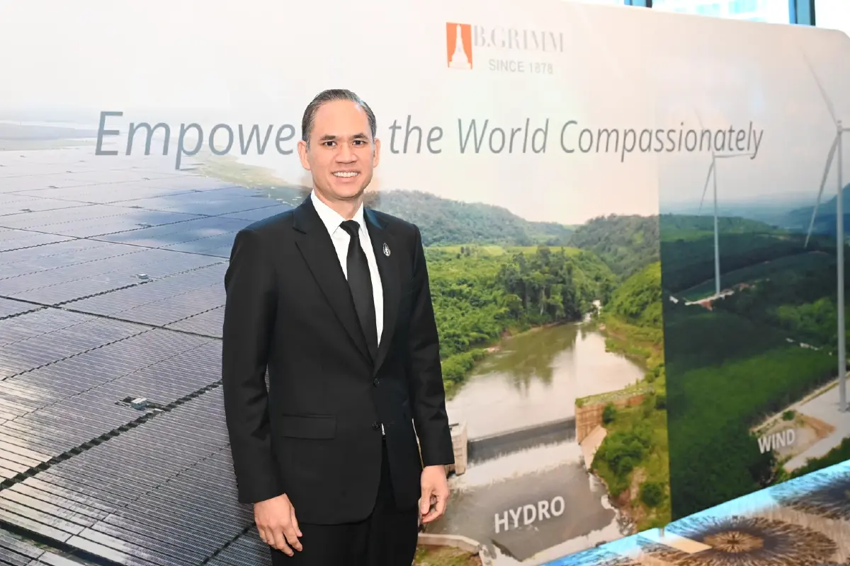 นายนพเดช กรรณสูต ประธานเจ้าหน้าที่บริหาร ธุรกิจในประเทศไทย มาเลเซีย  และโซลูชั่นธุรกิจอุตสาหกรรม