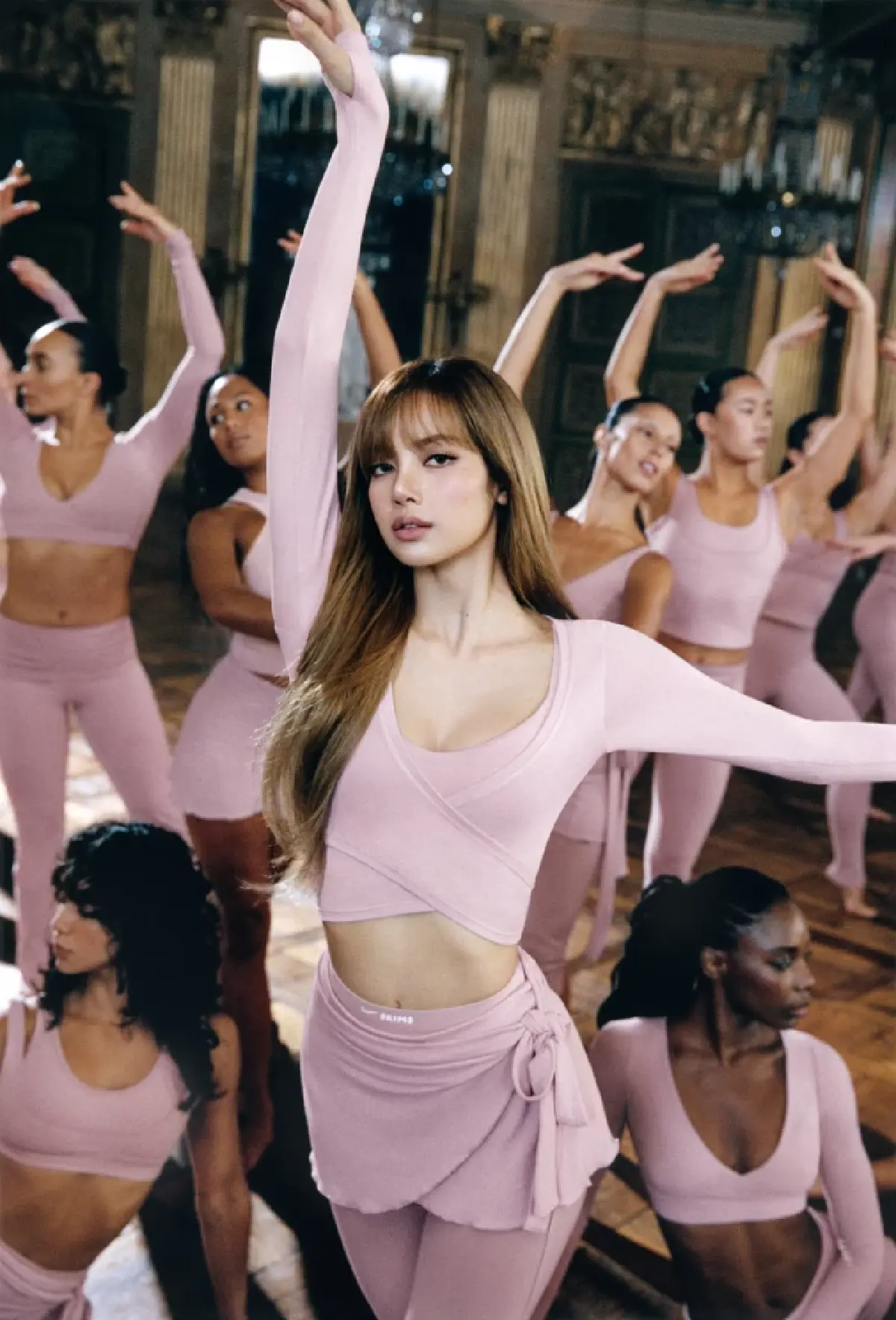 ลิซ่า X NikeSKIMS: นิยามใหม่แห่งสไตล์ สปอร์ตบวกความมั่นใจ