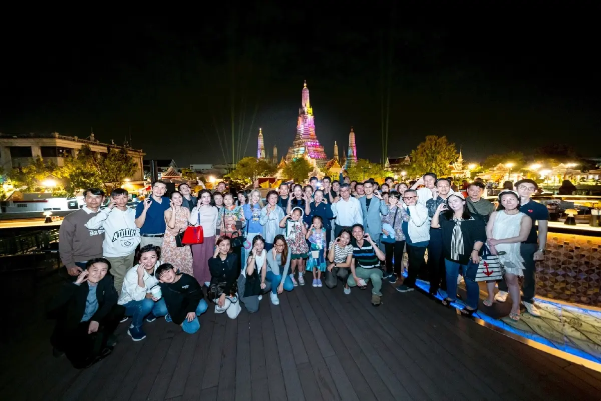 ชับบ์ไลฟ์ จัดทริปล่องเรือสุดหรูZenith Twilightให้ลูกค้าส่งท้ายปี