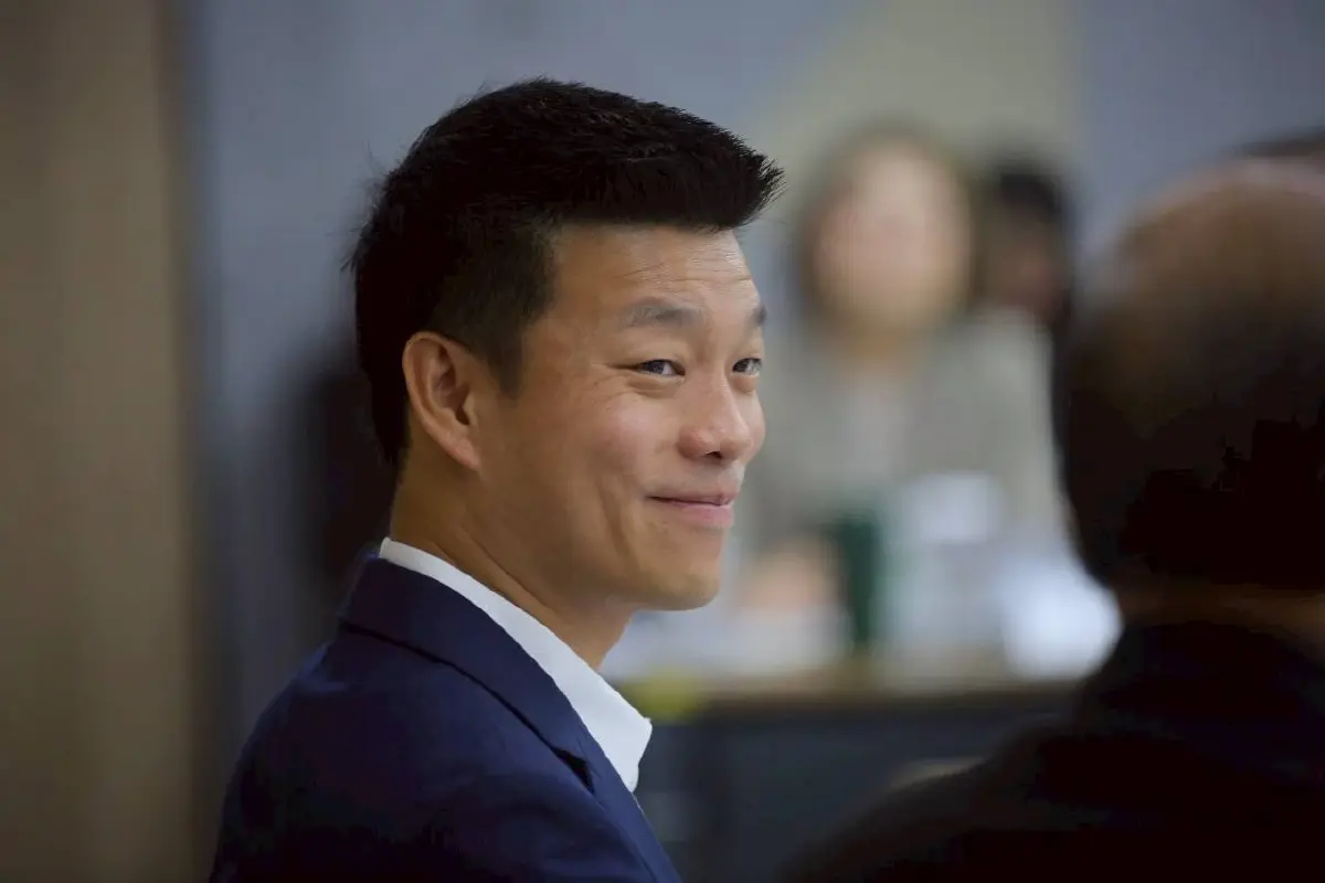 “เท้ง ณัฐพงษ์” พร้อมเดินหน้า ขับเคลื่อนเศรษฐกิจ ทันทีหากได้เป็นรัฐบาล