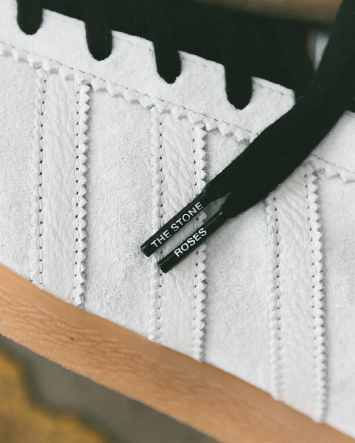 แมนยูฯ x The Stone Roses เมื่อแฟชั่น ดนตรี และฟุตบอลรวมเป็นหนึ่ง