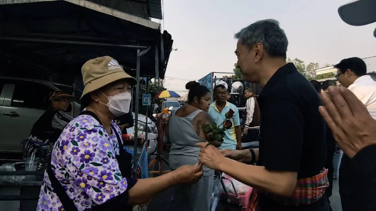 "อภิสิทธิ์"ย้ำหยุดยิงไทย–กัมพูชายึดกติกาไม่โยงเลื่อนเลือกตั้ง69