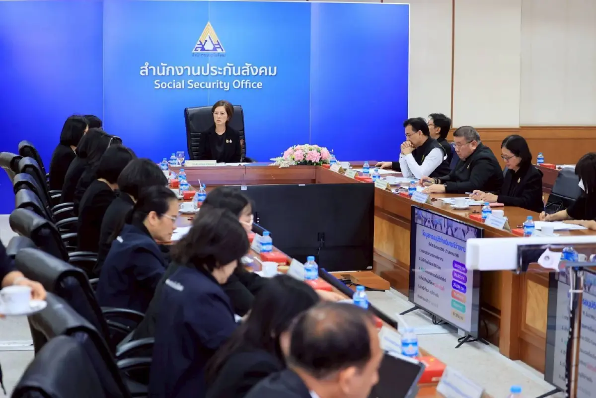 "ตรีนุช" ประชุมประกันสังคมทั่วประเทศ เร่งจ่ายเงินว่างงาน อนุมัติแล้ว 5 หมื่นราย
