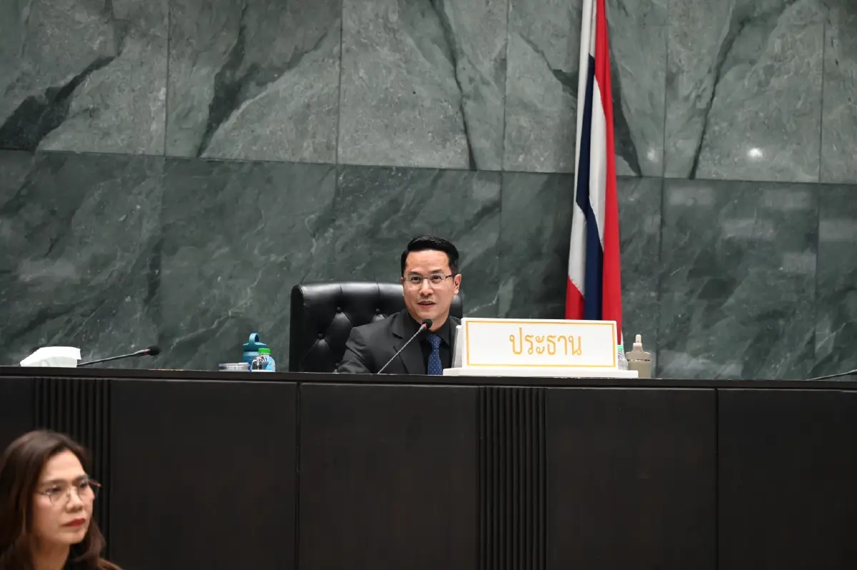 ส.ก.แฉวิกฤตน้ำดื่มโรงเรียนกทม.งบไส้กรอง900บาทไม่พอทำเด็กเสี่ยง