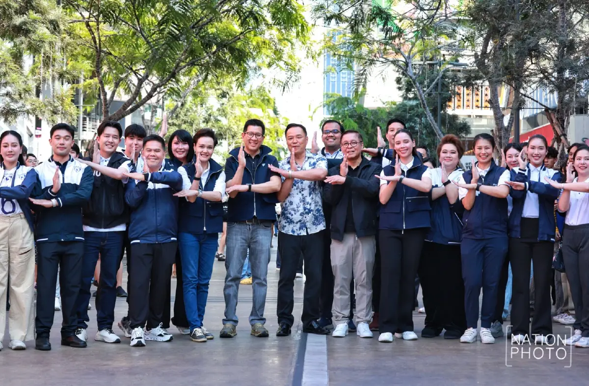 เลือกตั้ง69 : "อนุทิน" พร้อมทีมภูมิใจไทยบุกสยาม ขอเสียงคนรุ่นใหม่ เจอแก๊งก้อย-นัตตี้-ดรีม