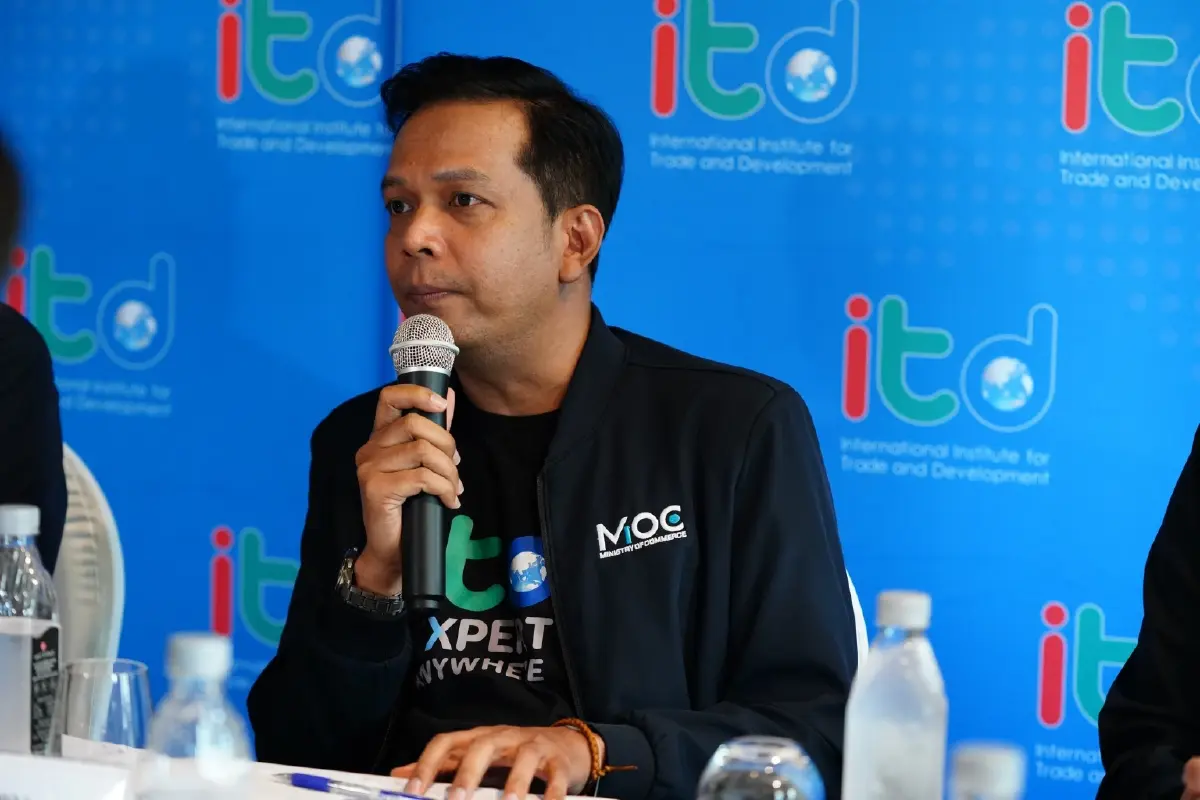 นายภานุมาส เทพทอง