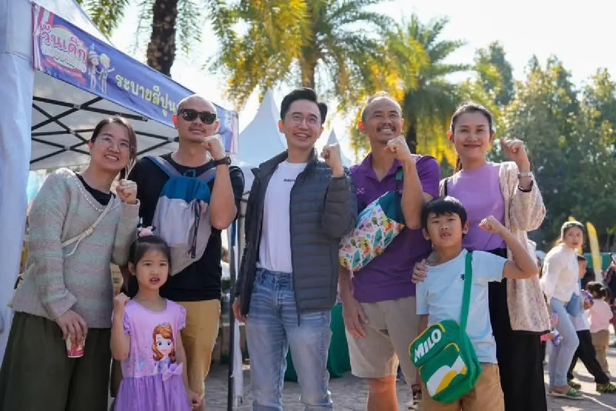 "ยศชนัน วงศ์สวัสดิ์" พาครอบครัวเที่ยวไนท์ซาฟารี เชียงใหม่