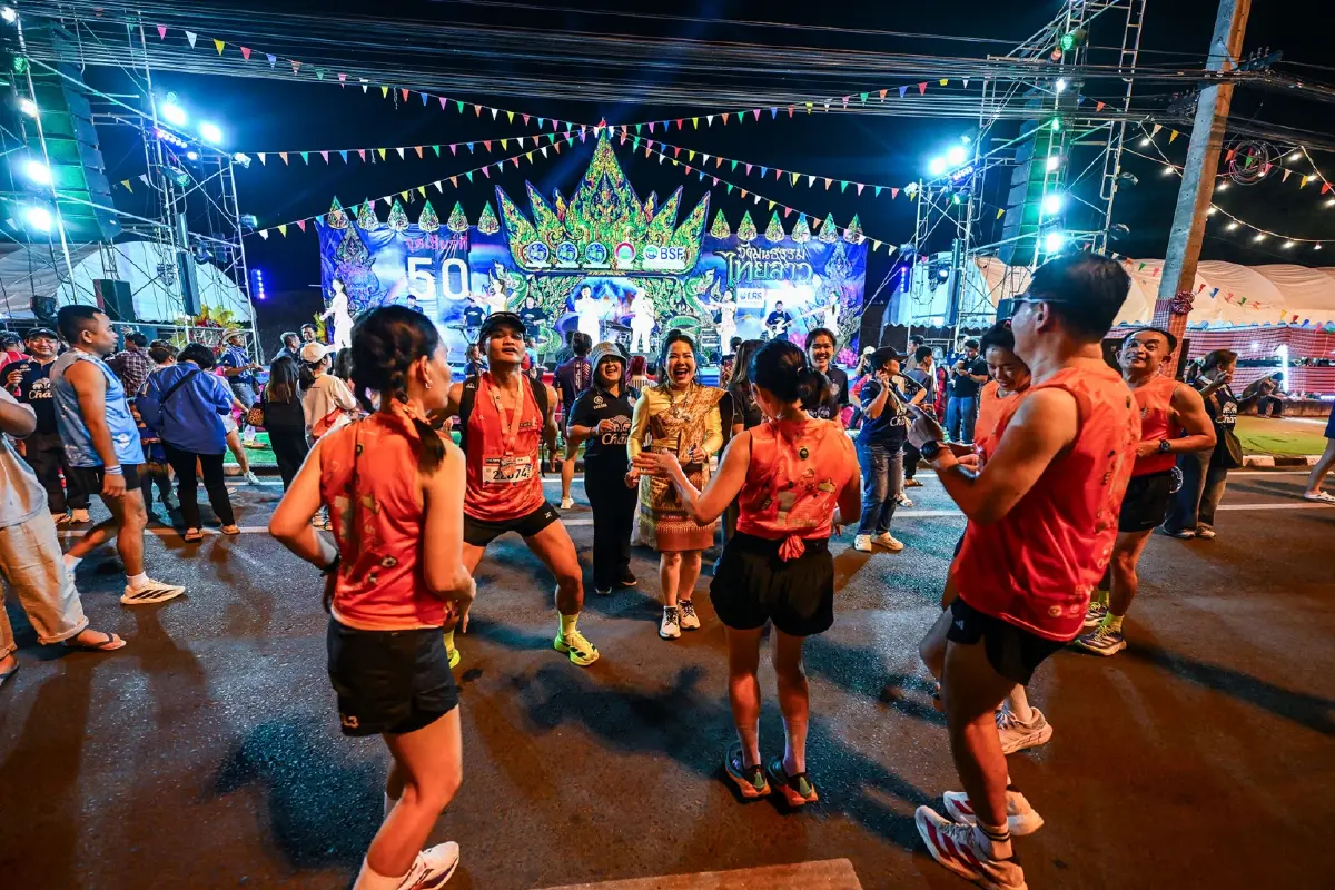 ฉลอง 10 ปี บุรีรัมย์มาราธอน ไนท์รัน ระดับโลก คนนับแสนทำเศรษฐกิจคึกคัก