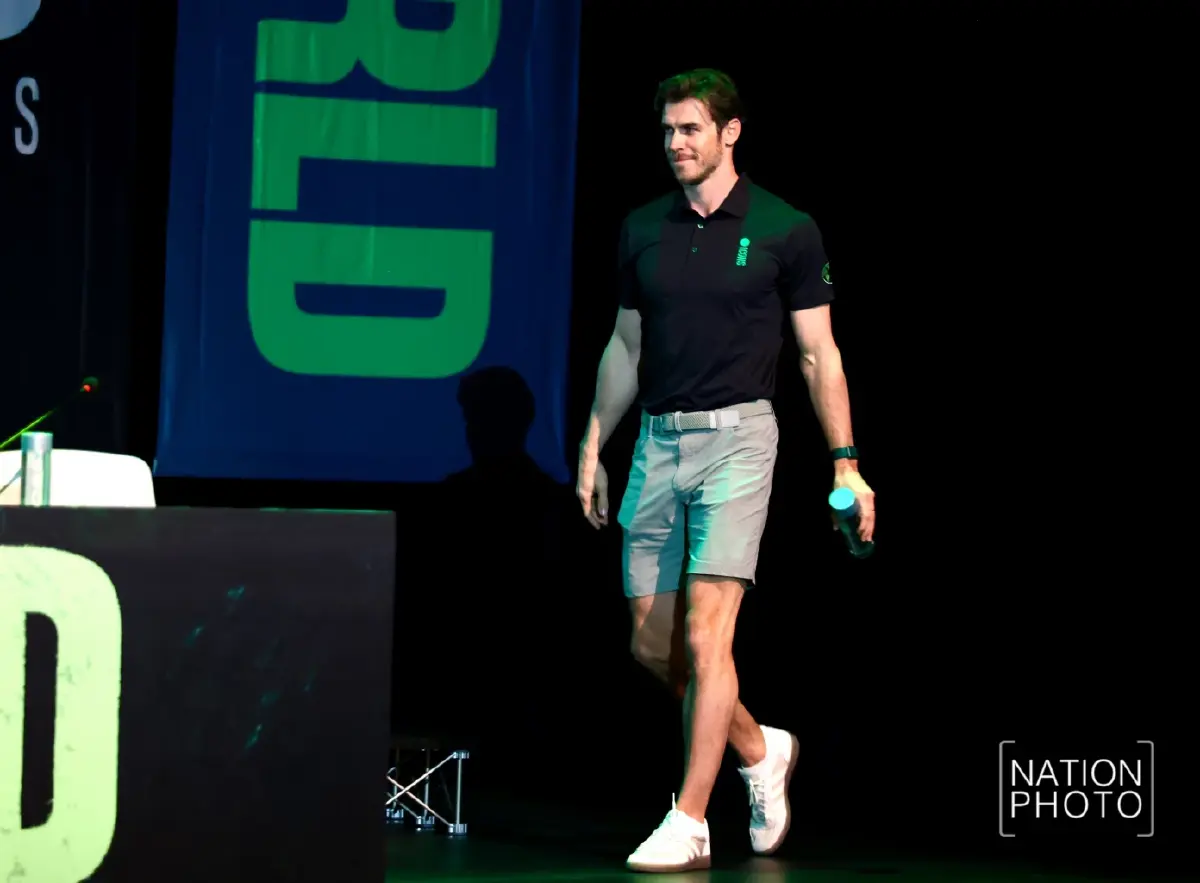 ตำนานแข้งโลกบุกไทย ดวลวงสวิงกอล์ฟ Reignwood Icons Football