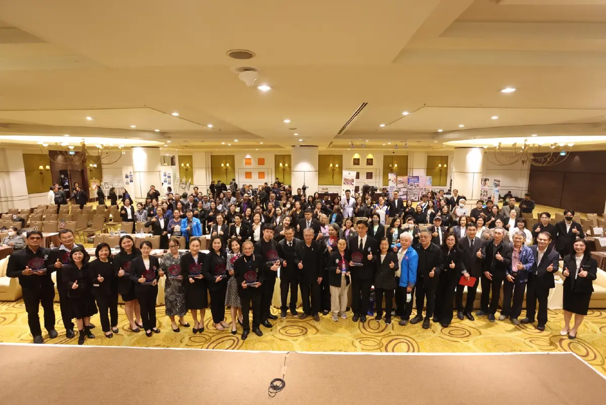 TDRI ชี้ "บัตรทอง" ไม่ใช่นโยบายประชานิยมแต่คือสวัสดิการสังคม