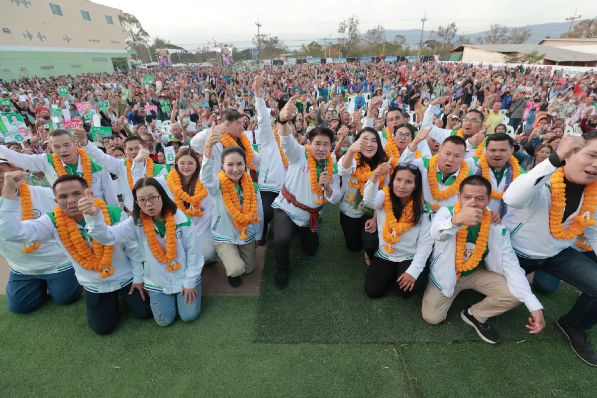 พรรคกล้าธรรมเปิด 2 เวทีชัยภูมิ ประกาศสู้พ่อค้าคนกลาง ปกป้องเกษตรกร