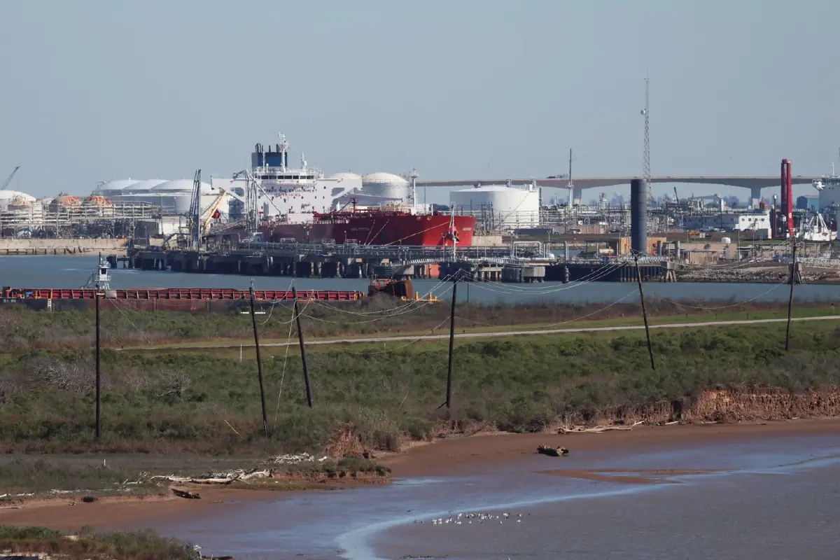 สหรัฐฯ ประเดิมขายน้ำมันเวเนซุเอลาล็อตแรก ปัดล็อกสเปกเทรดเดอร์