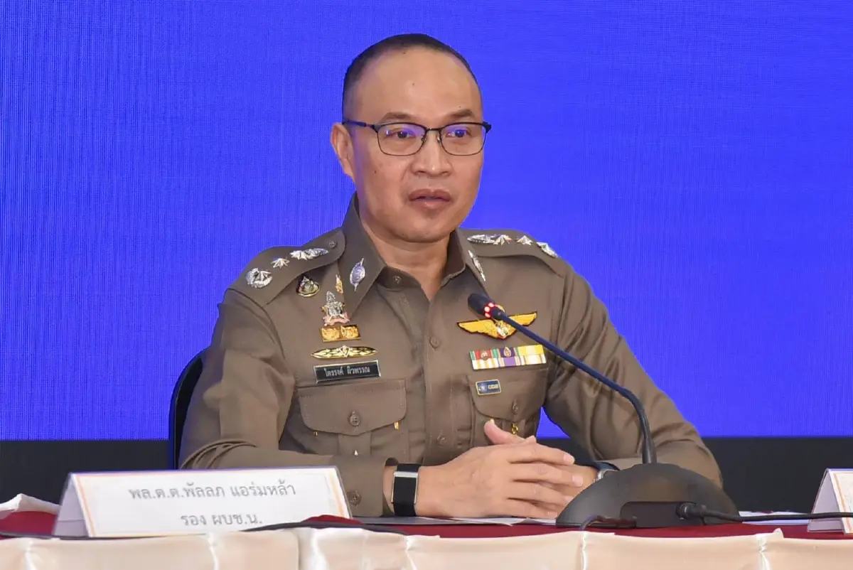 ลงดาบ "5 ตำรวจทุจริต"  ไล่ออกแล้ว 1 ปม ปล่อยตัว "อาฮ่าง" ผู้ต้องกักจีนเทา