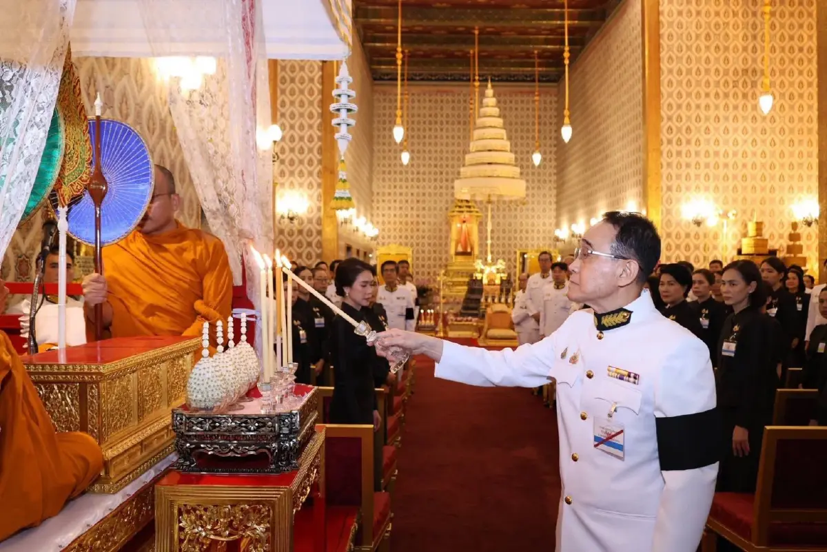 เอไอเอส ร่วมเป็นเจ้าภาพสวดพระอภิธรรมพระบรมศพ พระบรมราชชนนีพันปีหลวง