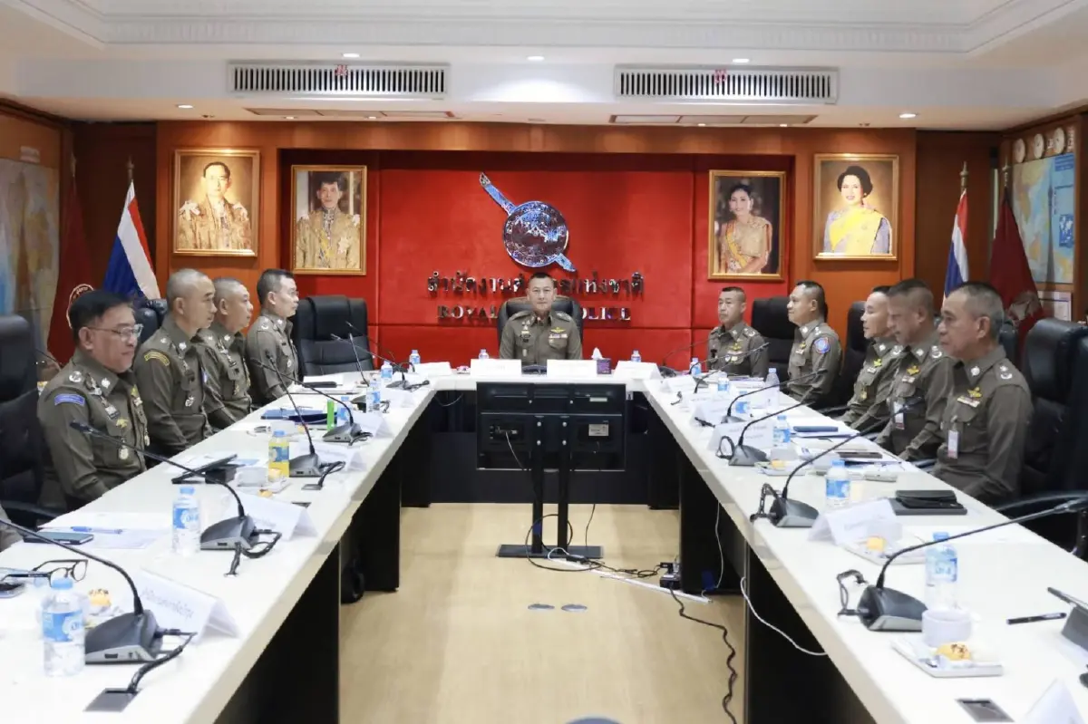 "บิ๊กต่าย" กำชับ ตำรวจทั่วประเทศ ดูแลความเรียบร้อยวันเลือกตั้ง