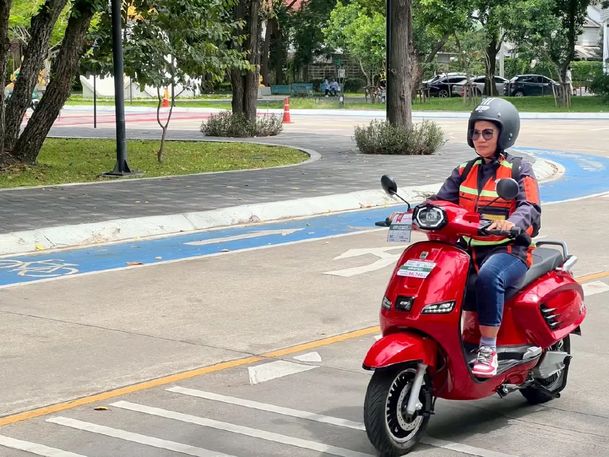 กทม. จับมือภาคีเปิด "EV เพื่อพี่วิน" นำร่องมอเตอร์ไซค์ไฟฟ้าลดฝุ่น PM2.5