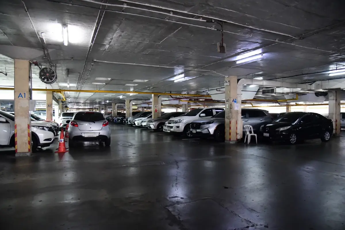 ไม่ต้องขับวน กทม. ปลดล็อกที่จอดรถใต้ลานคนเมือง รองรับท่องเที่ยวย่านพระนคร