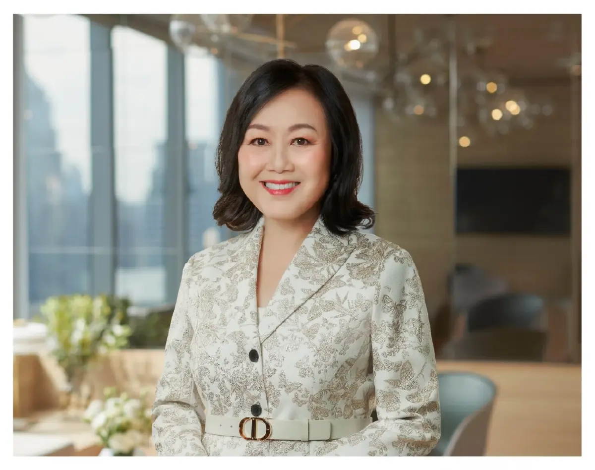 นางสาววัลยา จิราธิวัฒน์ กรรมการผู้จัดการใหญ่ CPN