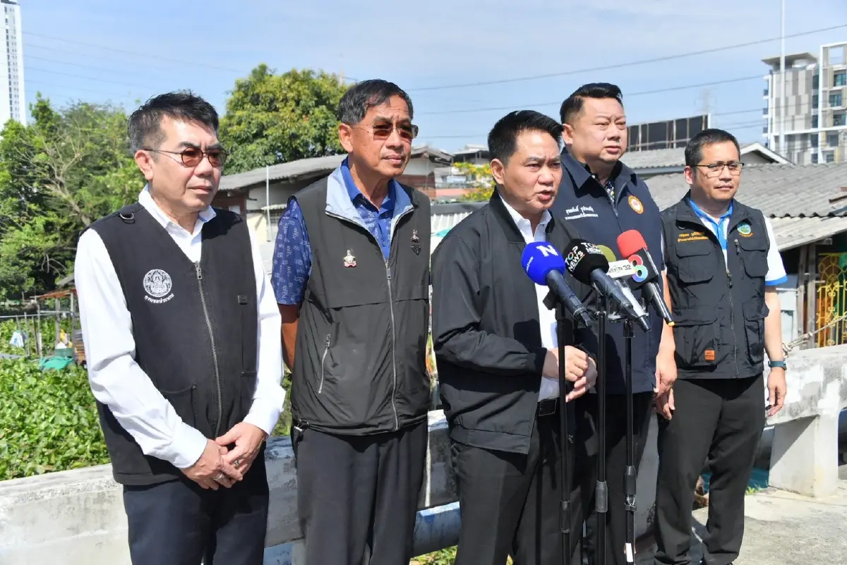 กรมชลฯ ผนึกปทุมธานีโชว์นวัตกรรม สวพ.62 กำจัดผักตบชวาฟื้นฟูแหล่งน้ำ