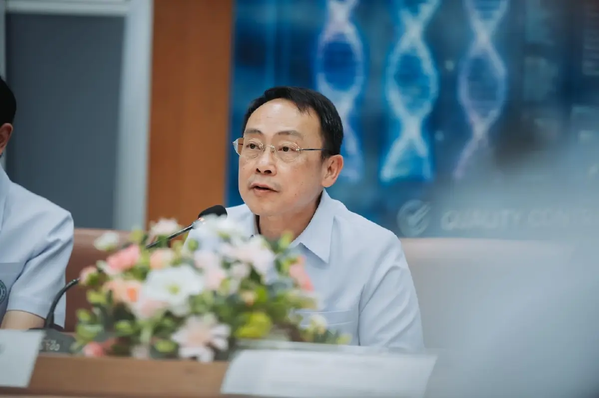 นายแพทย์สมฤกษ์ จึงสมาน