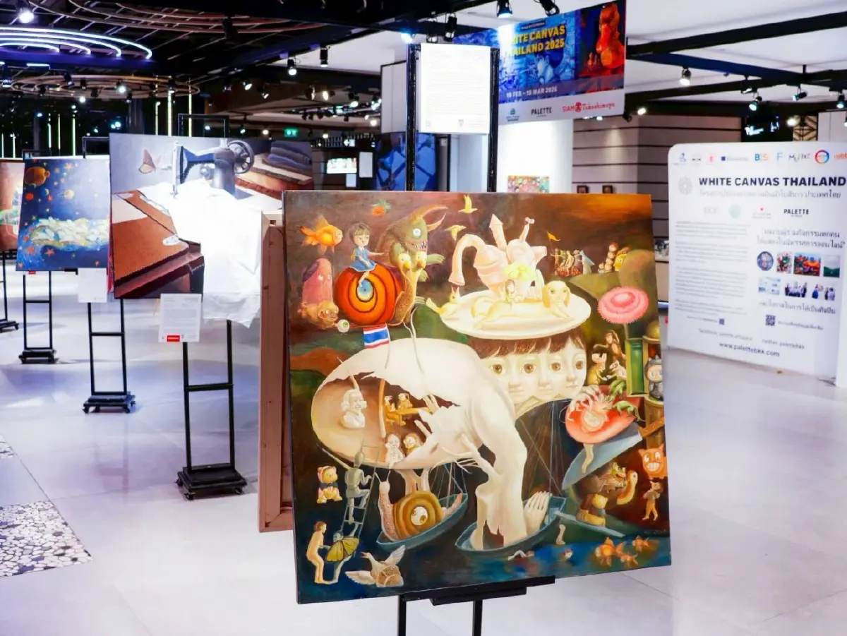 ปักหมุด White Canvas ครั้งที่ 6 ชม 60 งานศิลป์รุ่นใหม่ที่สยาม ทาคาชิมายะ