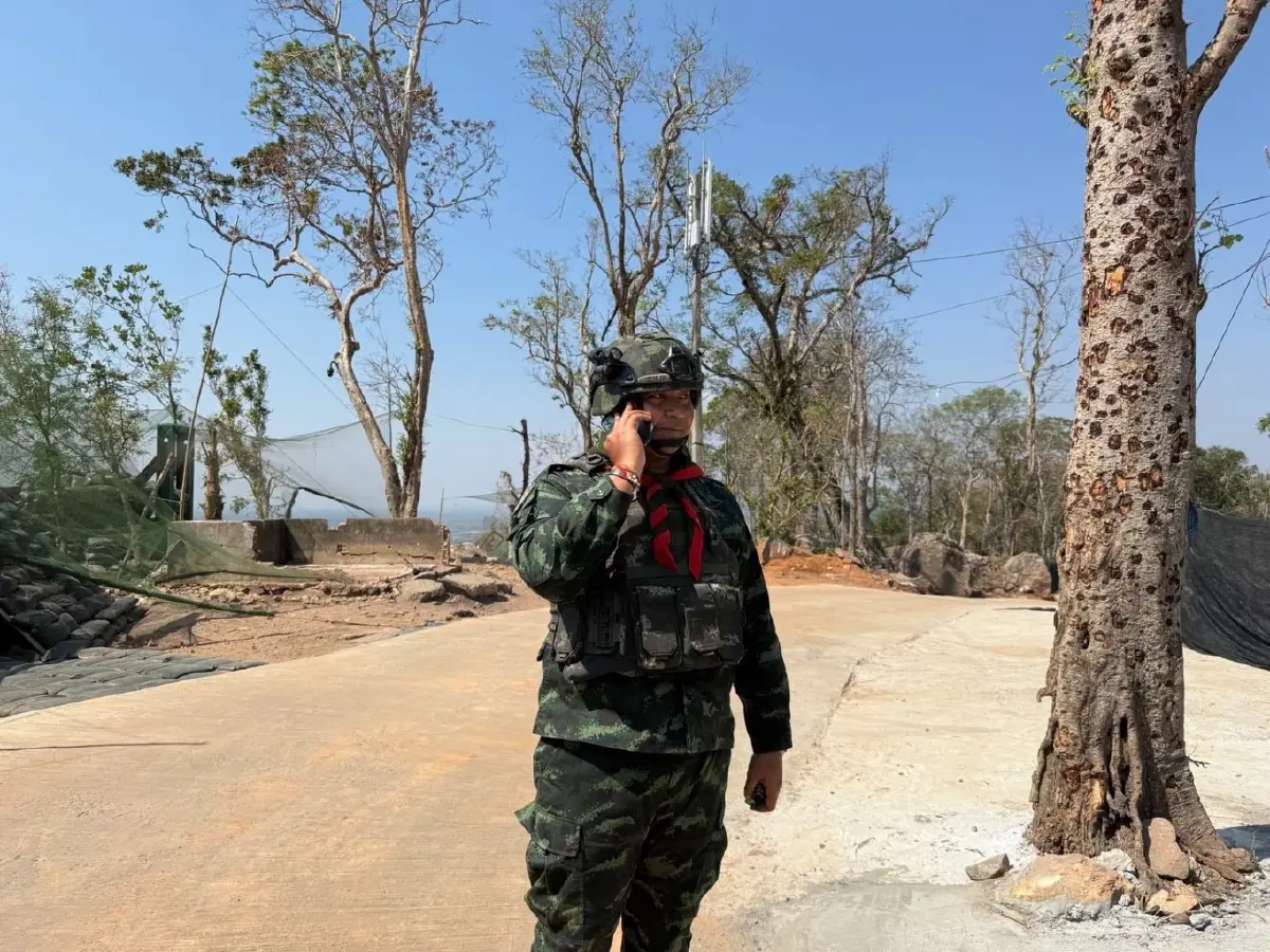 AIS หนุนทหารชายแดน ลงพื้นที่มอบซิม อ.พนมดงรัก เสริมแกร่งระบบสื่อสาร