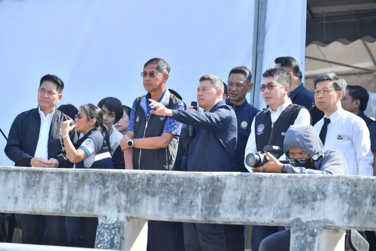 กรมชลฯ ผนึกปทุมธานีโชว์นวัตกรรม สวพ.62 กำจัดผักตบชวาฟื้นฟูแหล่งน้ำ