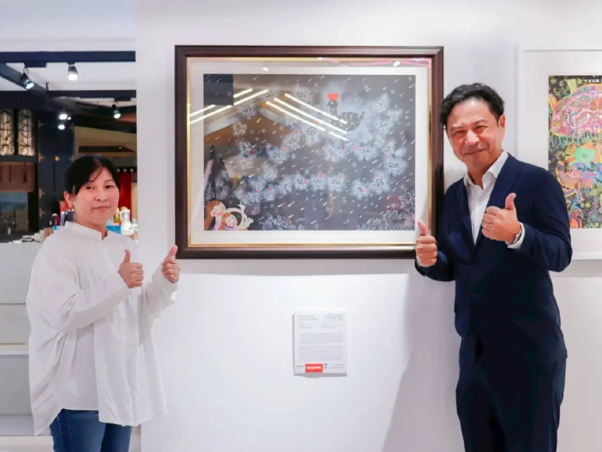 ปักหมุด White Canvas ครั้งที่ 6 ชม 60 งานศิลป์รุ่นใหม่ที่สยาม ทาคาชิมายะ