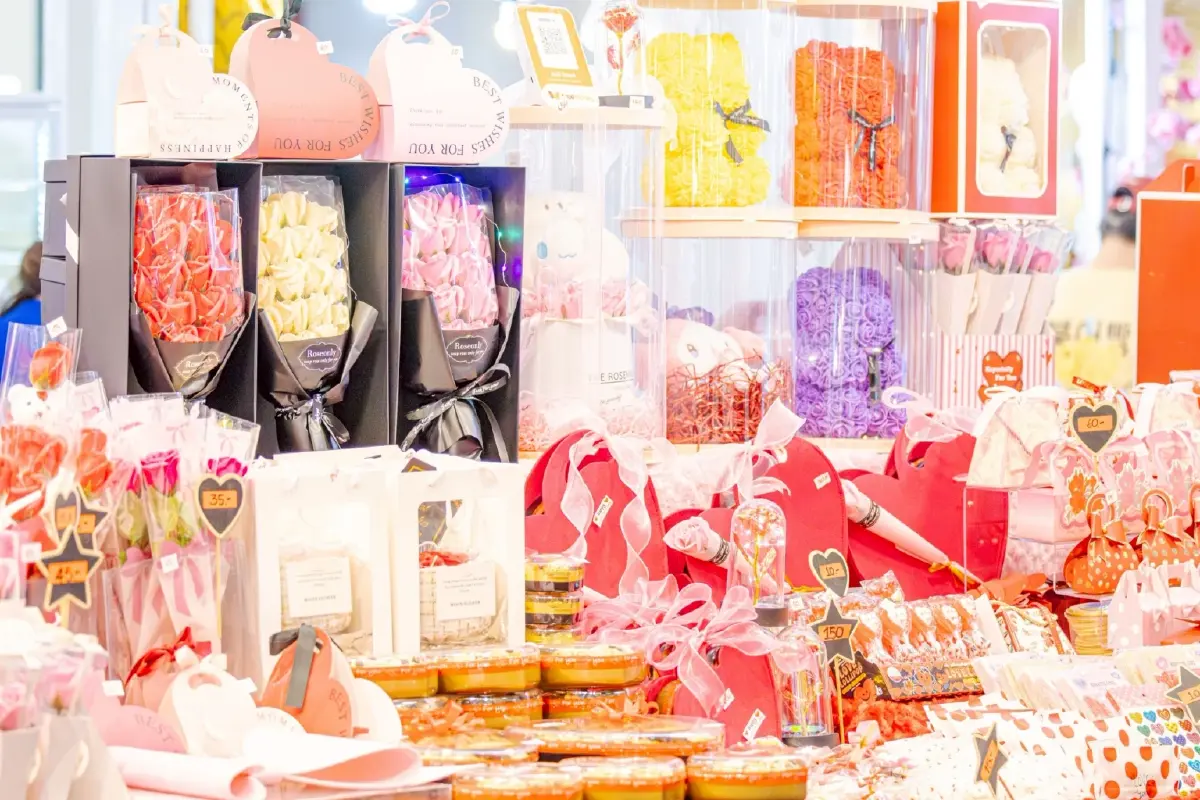 ฟิวเจอร์พาร์คจัดใหญ่ฉลองตรุษจีนปีม้า LUCK & LOVE ขนโชคลาภและความรักมาครบ