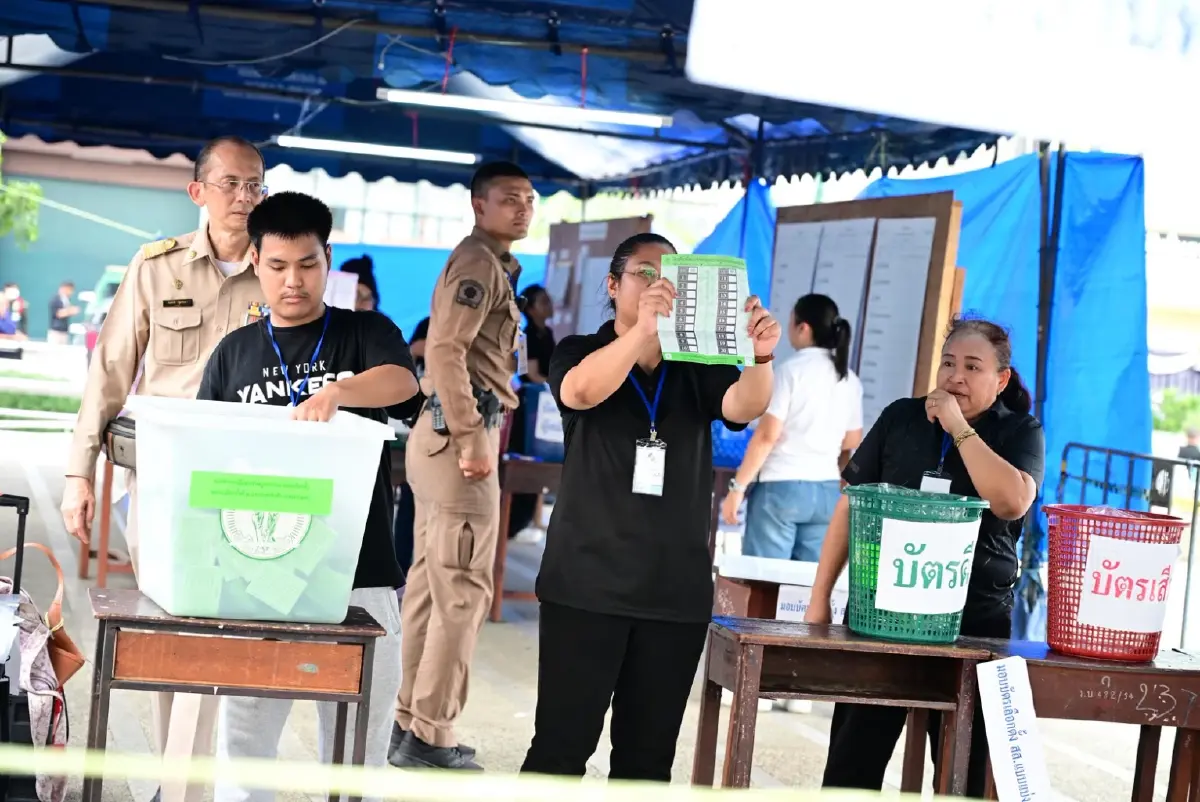 กทม. สรุปผลเลือกตั้ง-ประชามติ 69 คืบหน้าเกิน 93% แม้พายุถล่ม