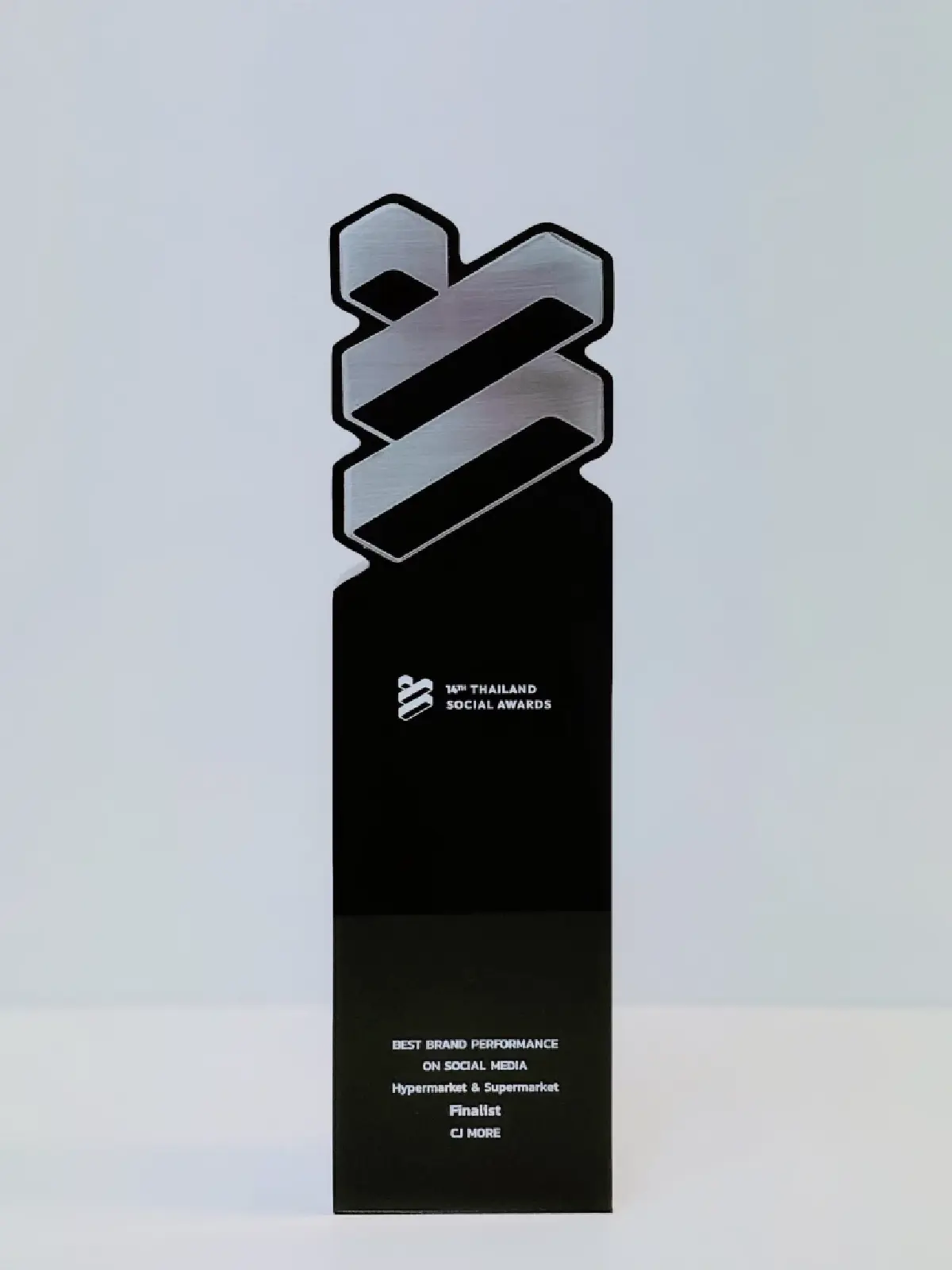 ซีเจ มอร์ ฟอร์มแรง คว้า Finalist Thailand Social Awards 3 ปีซ้อน