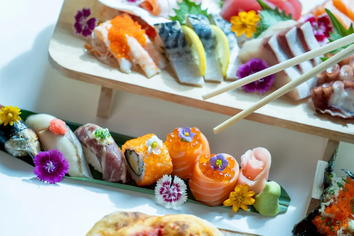 อิ่มเอมรสชาติแห่งความสิริมงคล : Sunday Brunch เรเนซองส์ กรุงเทพฯ