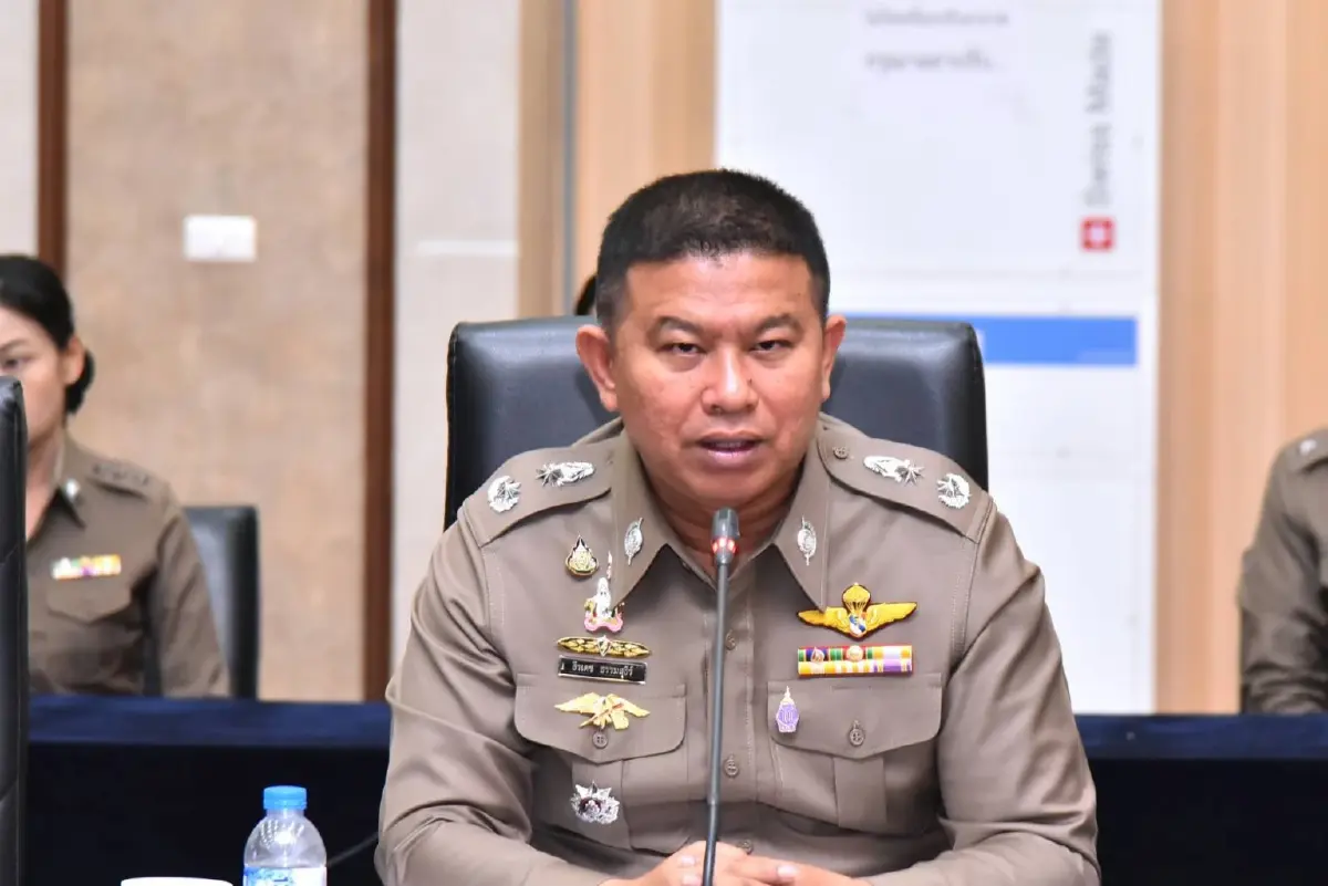 พล.ต.ต.ธีรเดช ธรรมสุธีร์ รองผู้บัญชาการตำรวจนครบาล