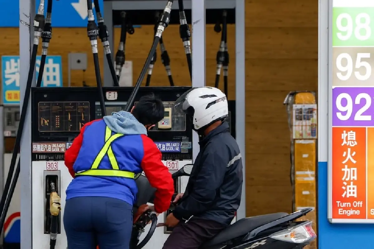 ราคาน้ำมันโลกพุ่งแรงจากสงครามอิหร่าน แตะสูงสุดในรอบ 3 ปี