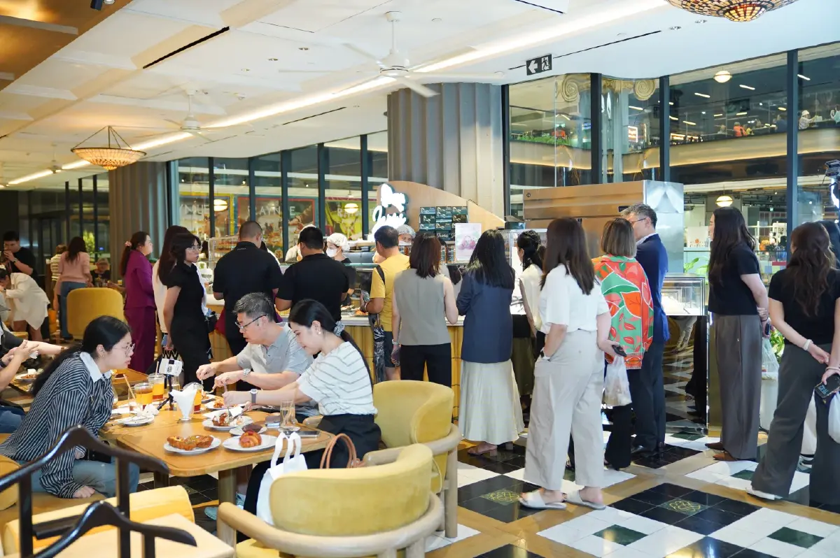 ร้านครัวซองต์คิวยาว “James Boulangerie” ทุ่ม 100 ล้าน รีแบรนด์ รับศึกต้นทุนพุ่ง