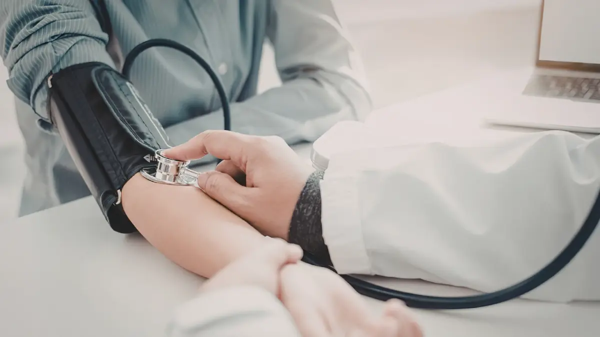 ความจริงที่คนไทยยังไม่รู้เกี่ยวกับ "ความดัน" และ “ไตเรื้อรัง” ภัยเงียบที่กว่าจะรู้ก็อาจสาย!