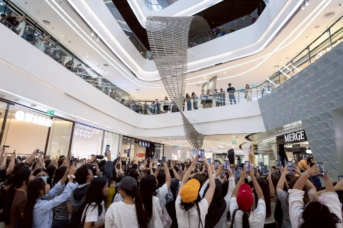 MERGE เปิดตัว  "MERGE Flagship Store"