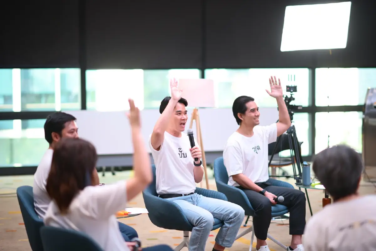 เจาะกลยุทธ์ "ตั้งวงเล่า ชาวลงทุน" สรุปไฮไลต์ SET Zooom in Live รับมือวิกฤตฉบับมือโปร