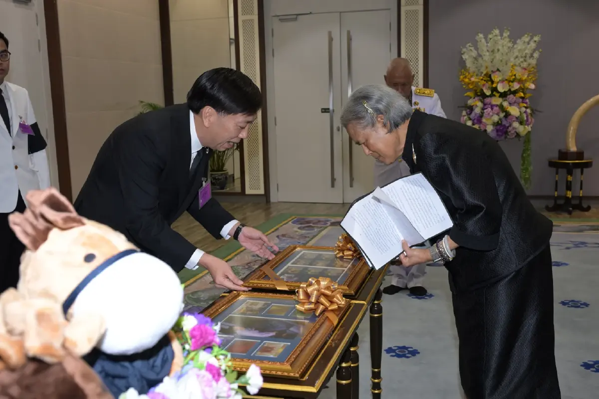 กลุ่มบริษัท ช.การช่าง เข้าเฝ้าฯกรมสมเด็จพระเทพรัตนราชสุดาฯ