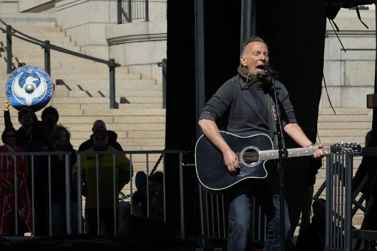 บรู๊ซ สปริงสตีน