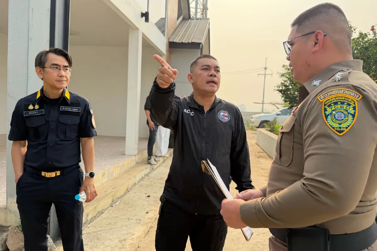 ทรู ชี้เบาะแสศูนย์ต่อต้านการฉ้อโกงออนไลน์ (ACSC)  และ กสทช. บุกทลายจุดลักลอบส่งข้ามแดนไทย-เมียนมา อ.แม่สอด จ.ตาก ตัดวงจรแก๊งคอลเซ็นเตอร์หลอกลวงคนไทย