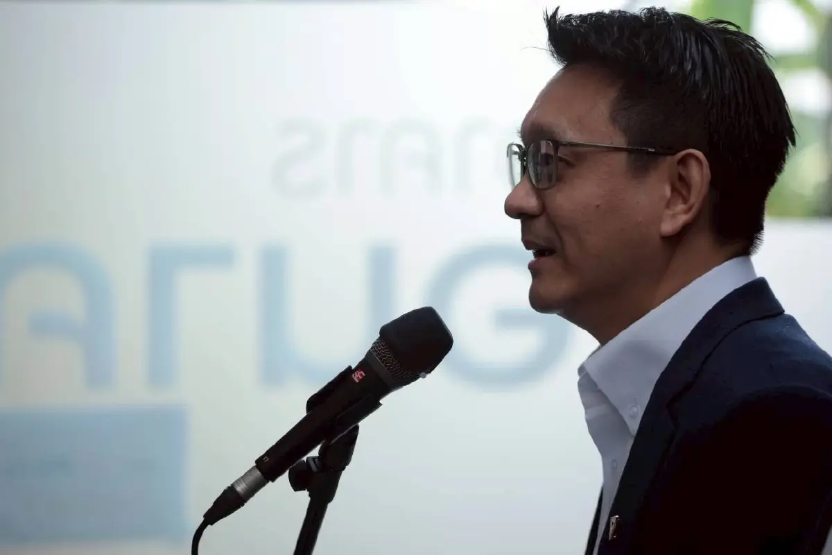 'พรรคประชาชน' จี้ รัฐบาล แจงพิกัดเติมน้ำมัน-คุมค่าไฟ แก้วิกฤตพลังงาน