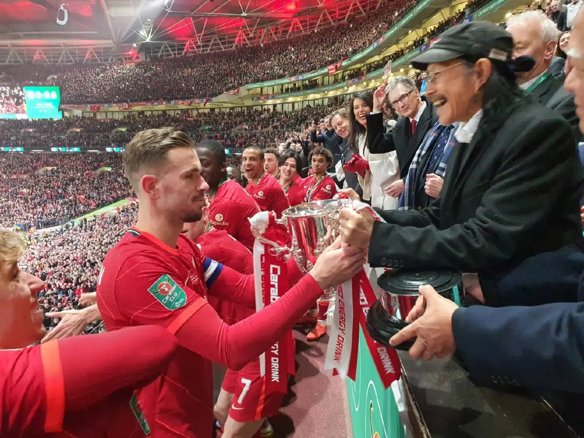 ดีลประวัติศาสตร์! คาราบาว ต่อสัญญา EFL หนุนชื่อ Carabao Cup ยาวถึงปี 2029